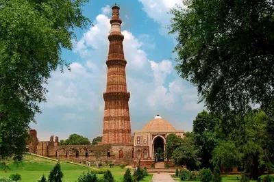 Unveiling India's Majesty: A Whirlwind Golden Triangle Rail & Road Adventure