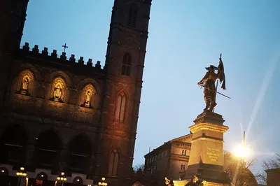 Enchanting Old Montreal: A Private Evening Walking Tour with Ruby Roy