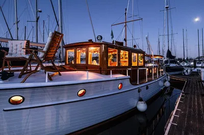 Timeless Elegance: Wine & Dine Aboard a Century-Old Sausalito Yacht