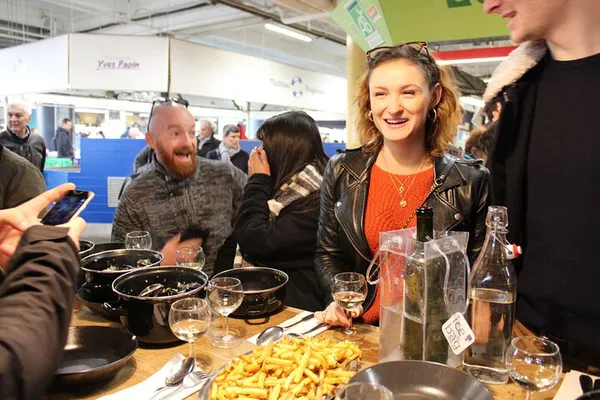 Bordeaux's Best Kept Secret: Indulge in a No Diet Club Food Tour!