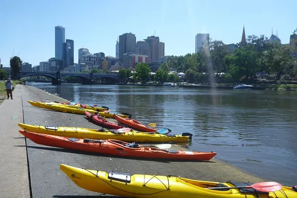 Yarra River Kayak Hire: Paddle Melbourne's Beauty!