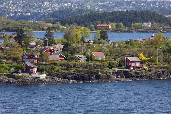 Oslo Fjord Fishing Adventure: Reel in the Beauty of Norway!