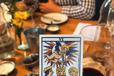 Palermo's Enchanting Evening: Sicilian Dinner & Tarot Magic