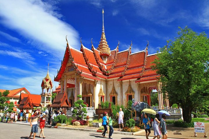 Explore Phuket: City, Sights & Old Town Charm Awaits!