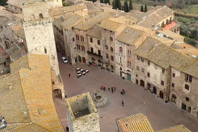 Tuscan Treasures: Unveiling Chianti & Medieval Villages from Florence