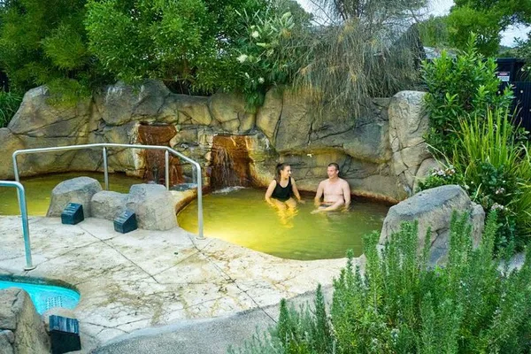 Deep Blue Hot Springs: Warrnambool's Geothermal Sanctuary Escape
