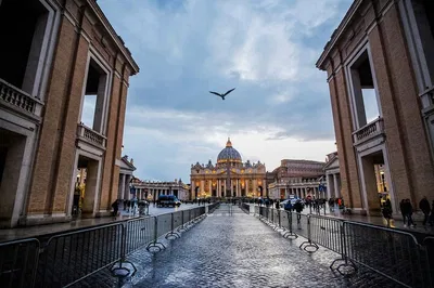Unlock Vatican City: Skip-the-Line Sistine Chapel Audio Tour