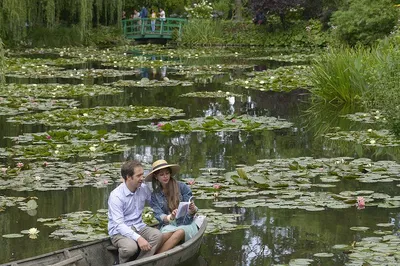 Giverny, Versailles & Wine: A Parisian Escape Through Art, Royalty & Taste