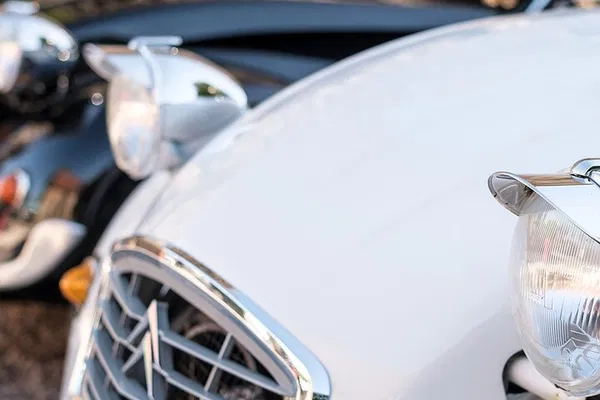 Vintage Burgundy Adventure: Citroën 2CV Self-Guided Tour