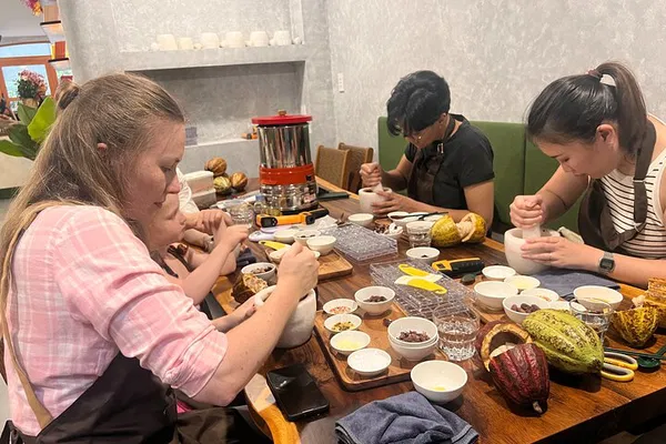 Saigon Chocolate Workshop: Make Your Own Bar!