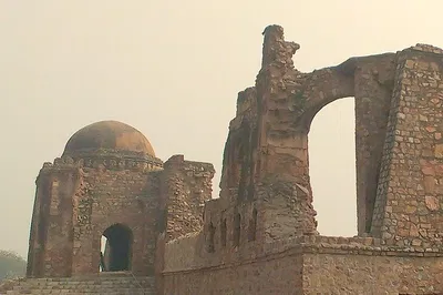 Uncover Delhi's Dark Secrets: A Haunted Private Tour