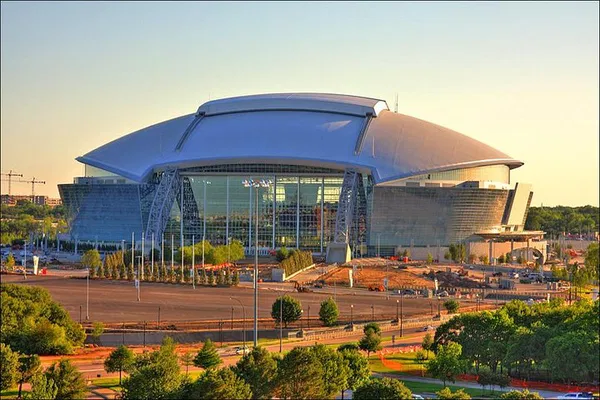 Touchdown in Dallas: Unforgettable Cowboys Stadium & City Tour!