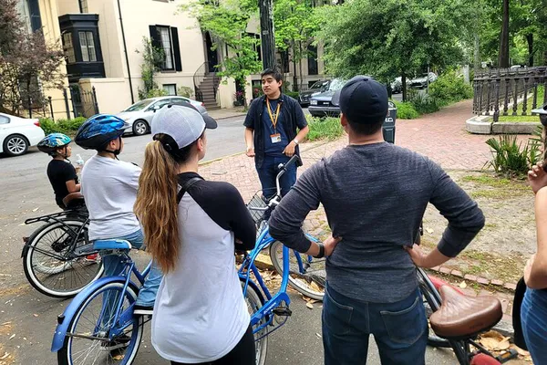 Savannah Bike Tour: Explore Historic District in 2 Hours
