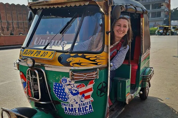 Jaipur Tuk-Tuk Tour: Experience the Pink City Like a Local!