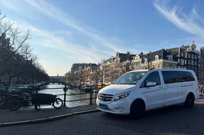 Amsterdam to Paris: 4-Day Private Van Tour