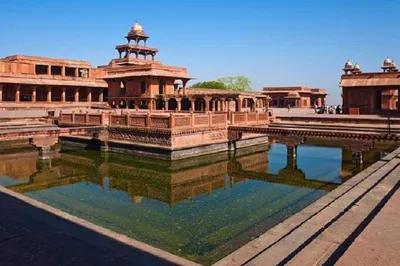 Jaipur to Agra Private Transfer with Fatehpur Sikri