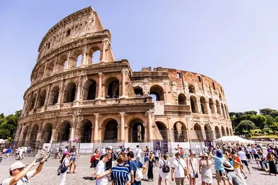 Unveiling Ancient Rome: Priority Access to Colosseum, Palatine Hill & Forum