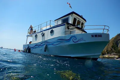 Discover Taormina's Coastline: A Mini-Cruise to Isola Bella