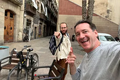 Discover Barcelona's Treasures: An Unforgettable Bike Tour Adventure