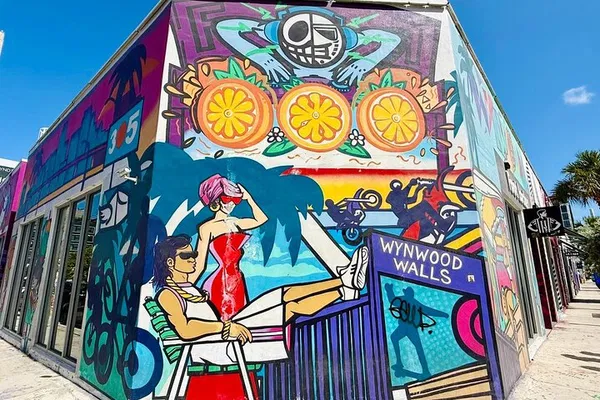 Miami Wynwood Art & Food Tour: Walls & Global Flavors
