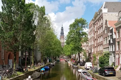 Amsterdam City Center: History & Hidden Gems Walking Tour