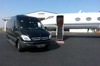 Luxury Private Transfer: Tampa Airport to Land O' Lakes - Stress-Free Travel