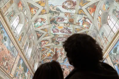 Discover Vatican City: Guided Museum Tour & St. Peter's Entry