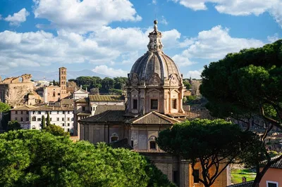 Uncover Parma's Secrets: A Whirlwind 60-Minute Local Tour