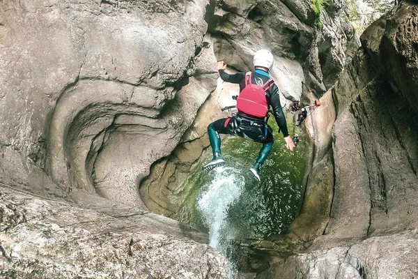 Conquer Chli Schliere: Interlaken's Ultimate Canyoning Challenge