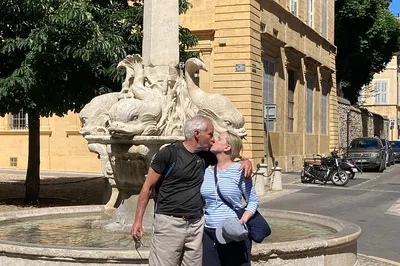 Aix Photo Session: City Fountain Memories