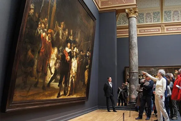 Rijksmuseum Amsterdam: Exclusive Guided Tour & Reserved Entry