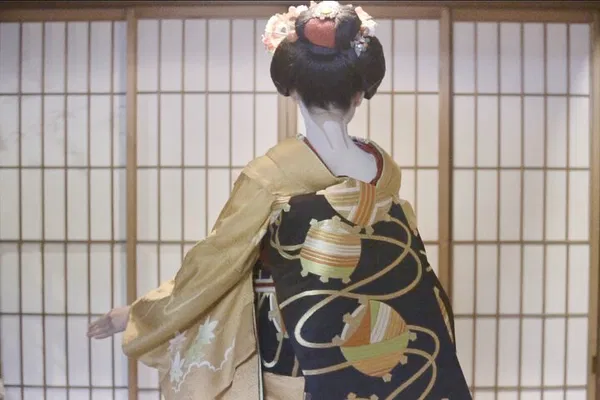 Kyoto's Exclusive: A Private Geisha Encounter with Maiko