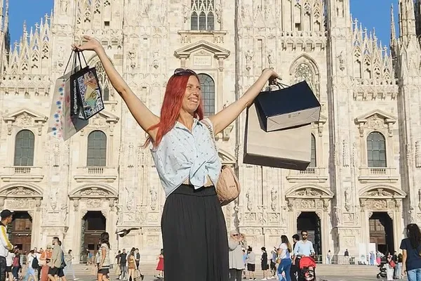 Milan's Hidden Gems: Designer Fashion Deals Await!