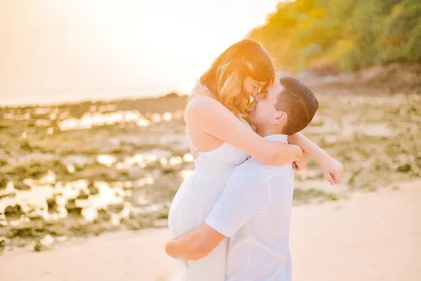 Phuket Romantic Getaway: Capture Your Love Story with a Dream Photoshoot!