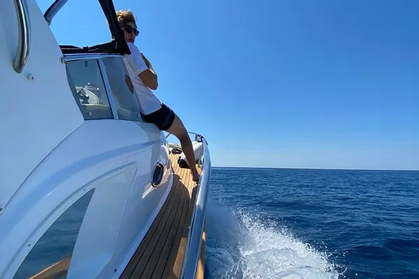 Portovenere Boat Tour: Cinque Terre Coast & Local Lunch