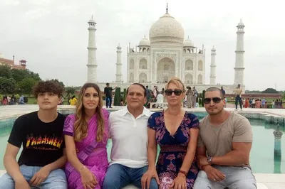 Taj Mahal Day Trip: A Regal Journey from Delhi by Gatimaan Express
