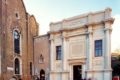 Florence's Accademia: Unveiling Renaissance Art & Michelangelo's David