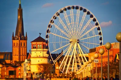 Luxury Private Transfer: Amsterdam to Düsseldorf - Travel in Style!