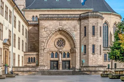 Luxembourg City History Tour: Top Sights & Hidden Gems