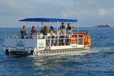 Barcelona Pedal Cruise: Cycle, Sip, & Sail!
