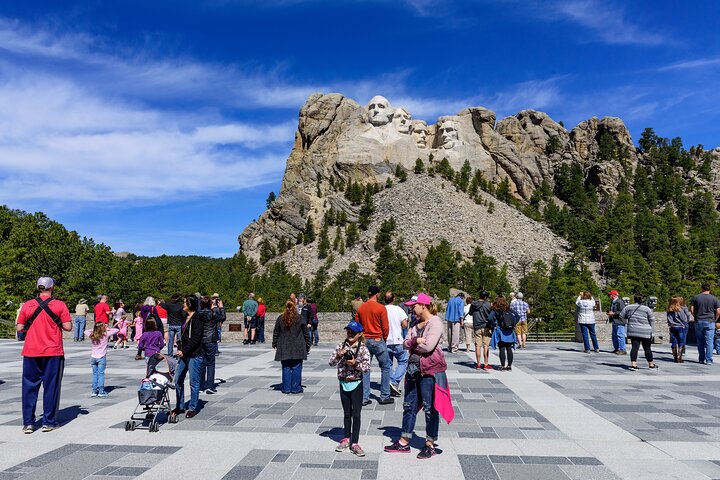 https://images.dyvarcity.com/experience-images/dyvarcity_d664d1a505047ba3e24f0f252_83.jpg