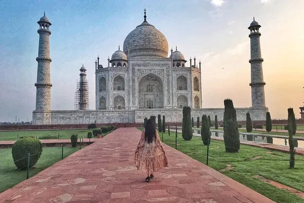 Unveiling Agra's Splendors: A Private Guided Day Tour