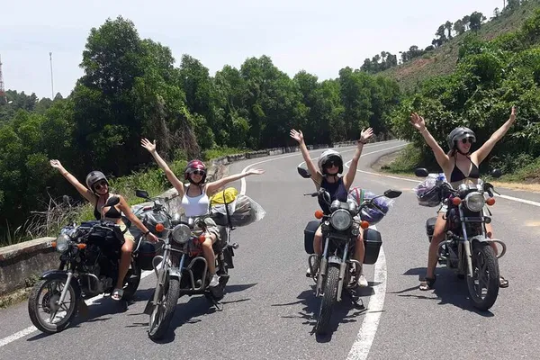 Golden Loop: Ride Vietnam's Top Gear Route with Local Buddies