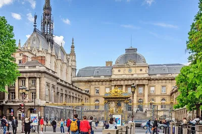 Sainte Chapelle & Conciergerie: Skip-the-Line Ticket