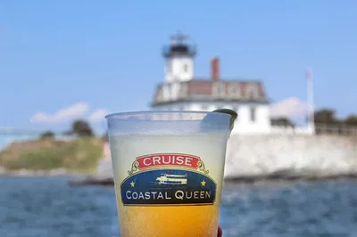 Newport Lighthouse & Mimosa Cruise: Narragansett Bay Views