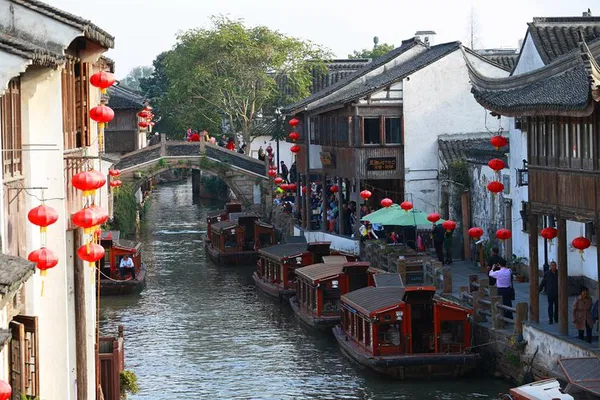 Shanghai Delights: Zhujiajiao Water Town & Acrobatic Spectacle