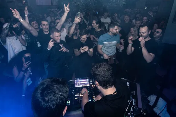 Dublin's Techno Rave Nights: Lose Yourself to the Beat!