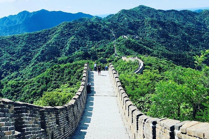 https://images.dyvarcity.com/experience-images/dyvarcity_d7e339f41c7a67efa5925559c_8d.jpg
