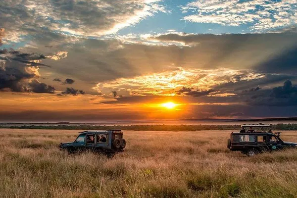 Rwanda & South Africa: Immersive Cultural & Wildlife Experience