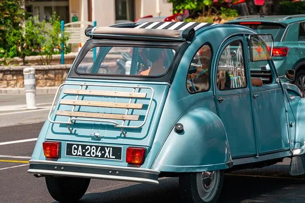 Provence Hidden Gems: Private Tour from Nice